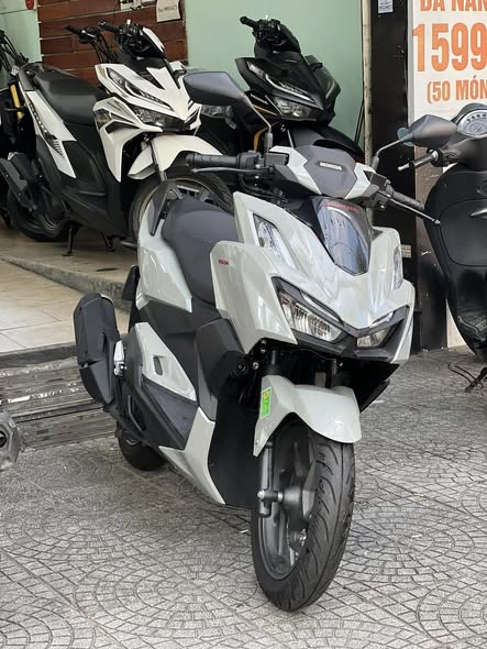 VARIO Black