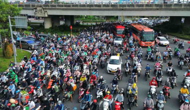 Motorcycle riding experience in Vietnam